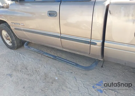 2001 Dodge Ram 1500 St из США, поврежденный, VIN 3B7HC13Y01G203629